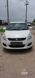Maruti Suzuki Swift 2015 Petrol 95000 Km Driven