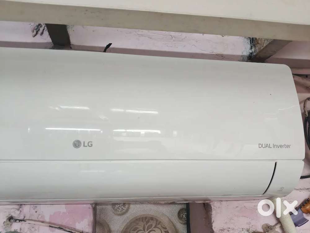 LG 1.5 ton 2024 model Ac