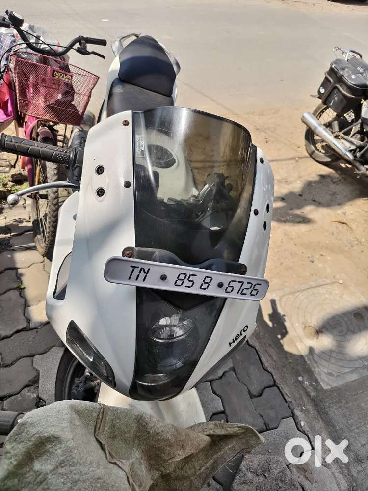 Karizma r 2015