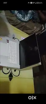 Asus zenbook s16