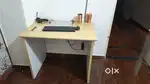 Excellent condition Office chair and table