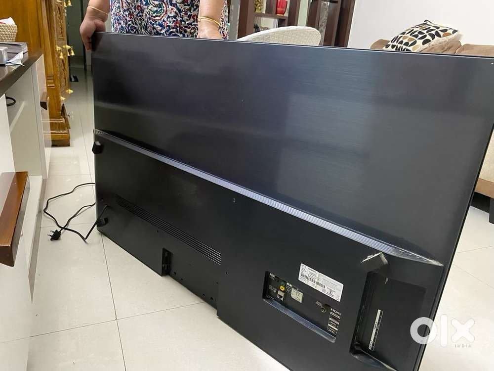 Used and broken LG OLED TV for sale