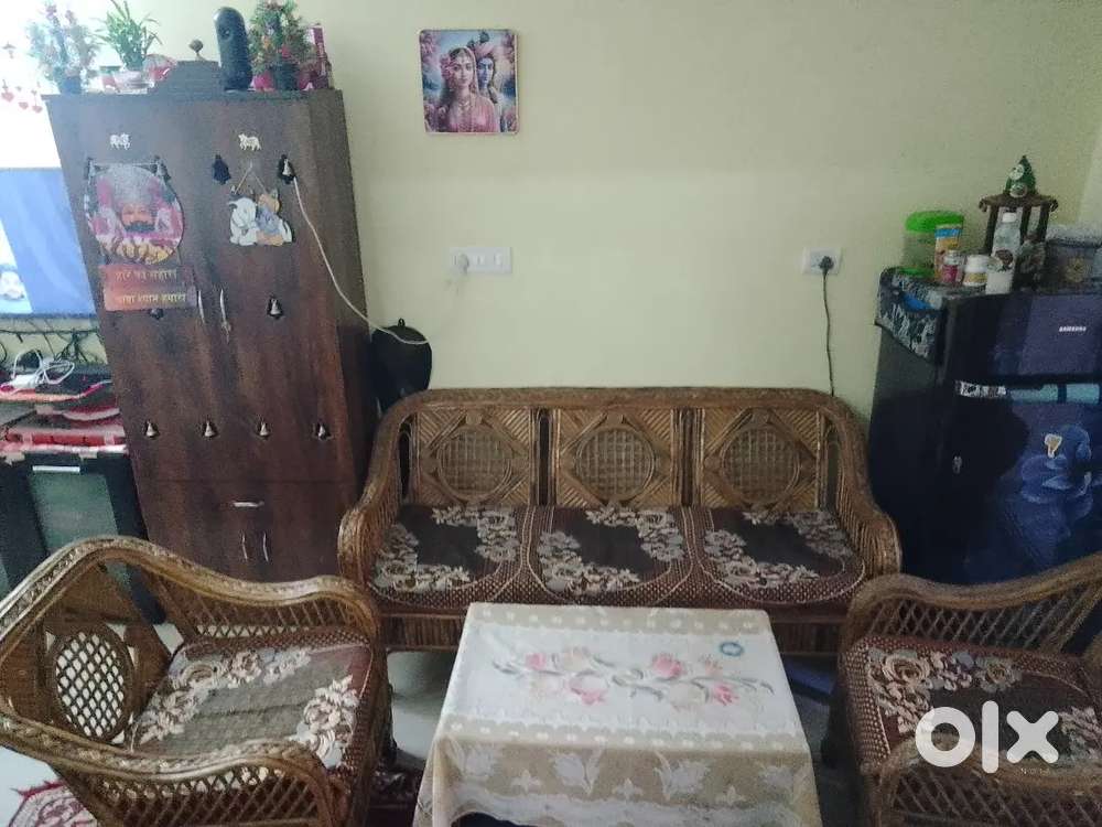 Sofa set urgent sell please contact me