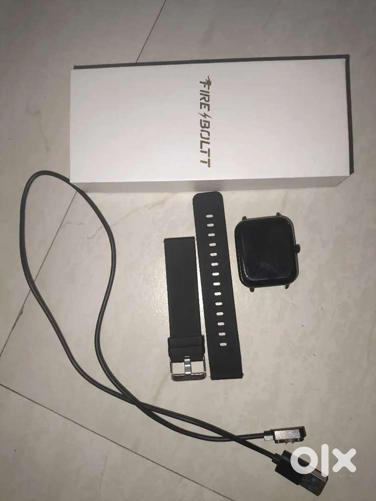 FIRE BOLT SMART WATCH