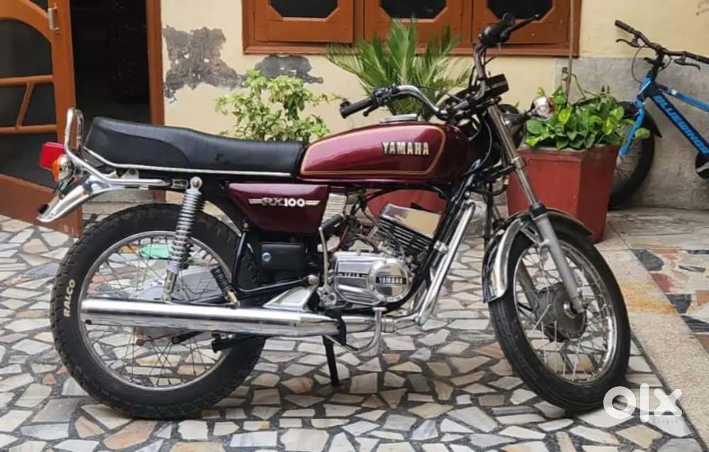 YAHAMA RX 100