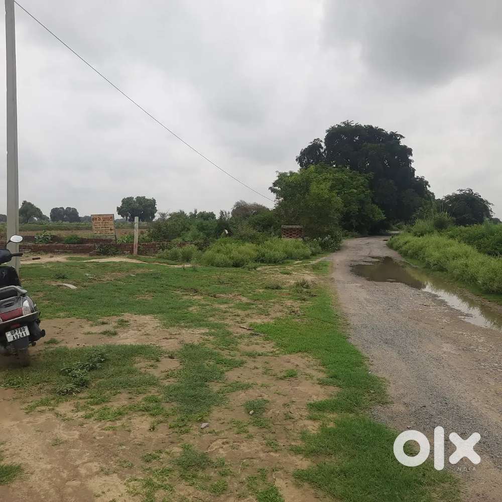 Apollo engineering college se 2km Allahabad road