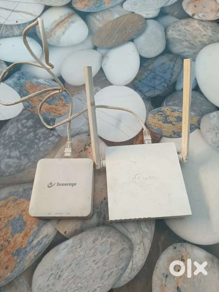 TP-Link WiFi Router – High Speed Internet, Best Condition
