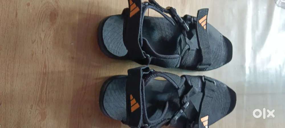 Adidas sandal original.last 700 only
