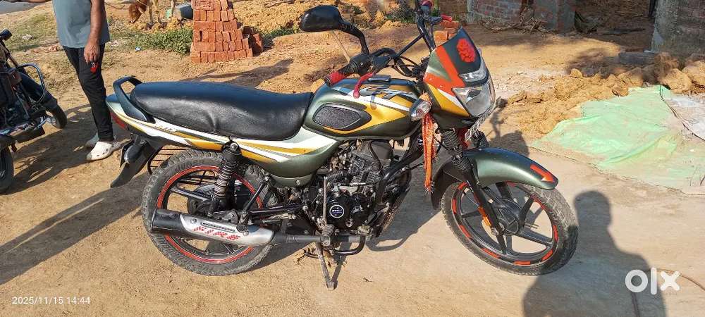 Rate 45000, Milage 70+ km per litre