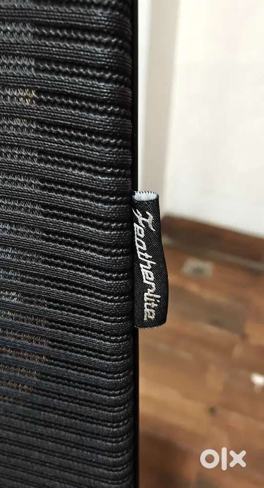 Featherlite Computer desktop chair high back for sell