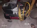 Aircompressor