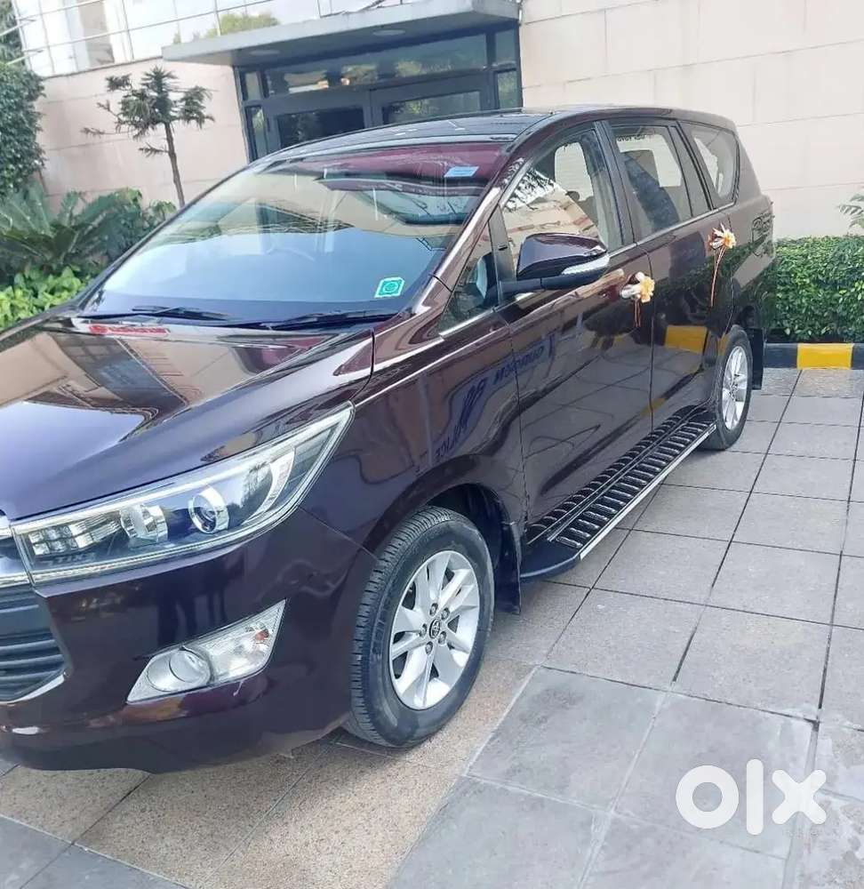 Toyota Innova Crysta 2016 Petrol 65000 Km Driven
