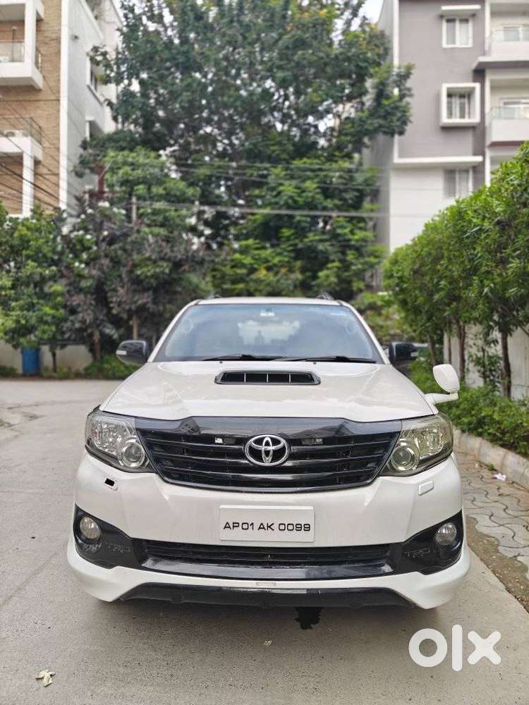 Toyota Fortuner 2011-2016 4x4 AT, 2014, Diesel