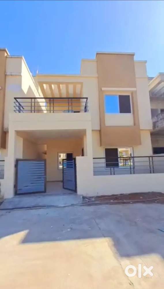 Redy to move bungalow 3 BHK duplex