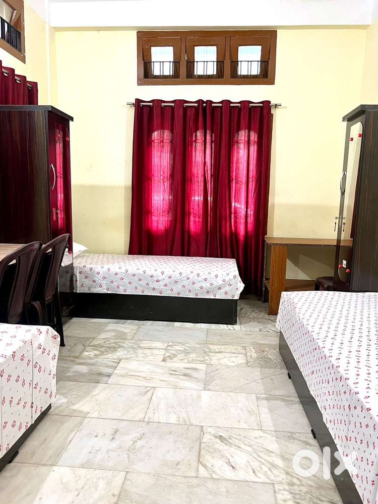 AC and Non-Ac Self Cooking Girls PG