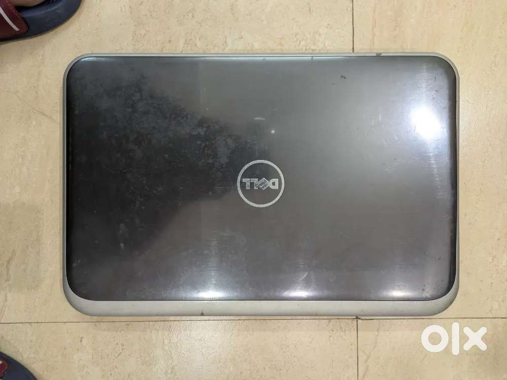 Dell Inspiron 5520 Laptop with charger