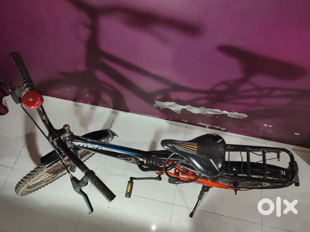 Almost new bicycle, ready to use after buying without any repairing