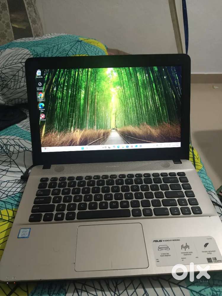 Asus Vivobook 14 X141UAR