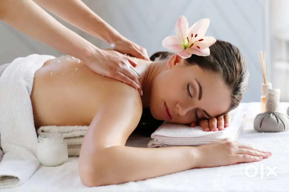 Spa therapist female