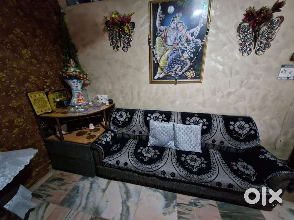 Sofa Set Good Condition