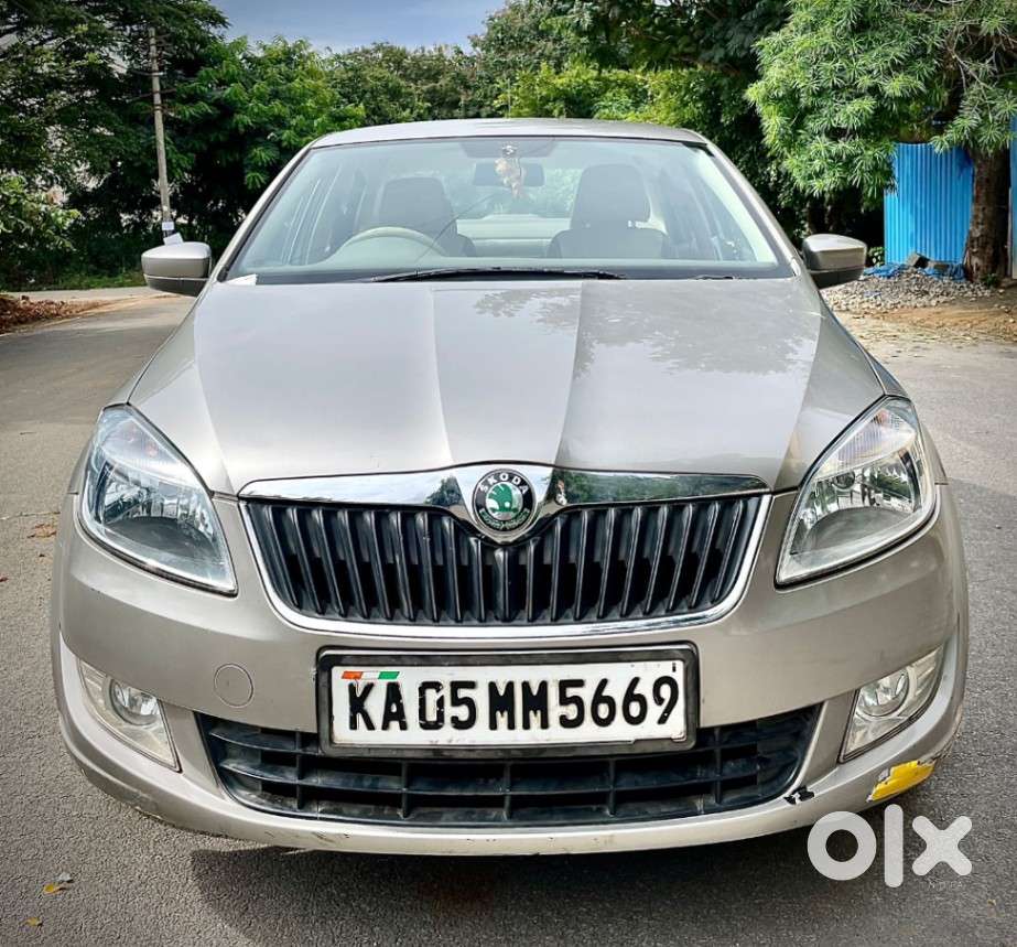 Skoda Rapid 2013-2016 1.6 MPI Ambition With Alloy Wheel, 2014, Petro..