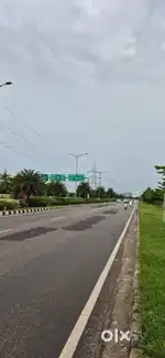 Park facing plots for sale in aerocity sector 66b airport road