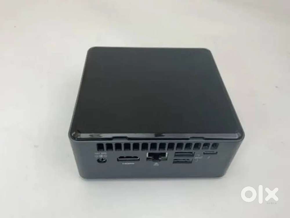 Intel NUC mini computer