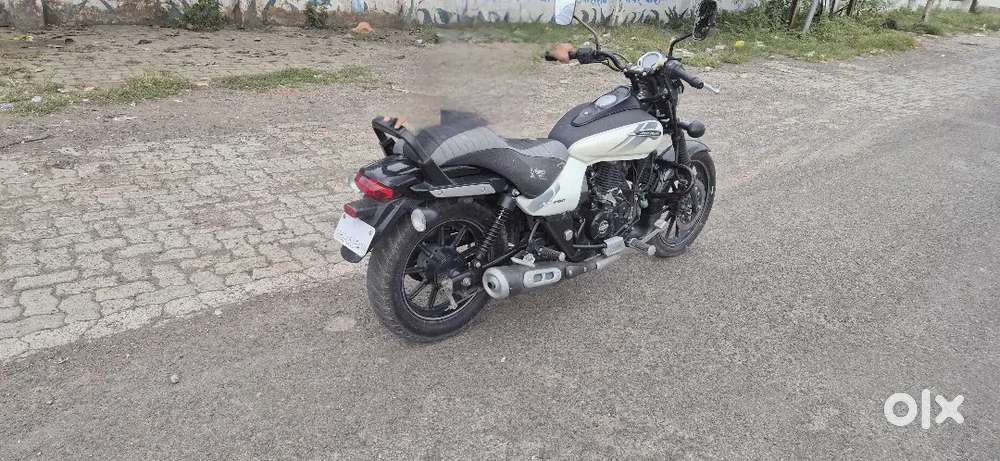 Avenger 220