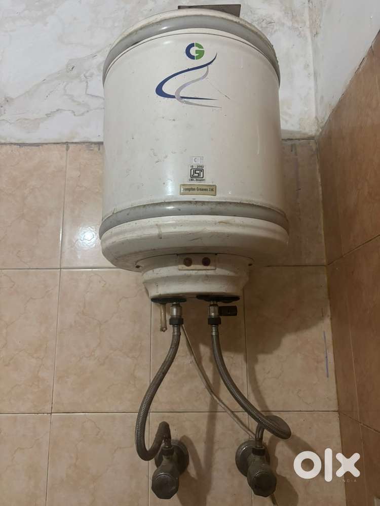 Crompton Water geyser in working condition