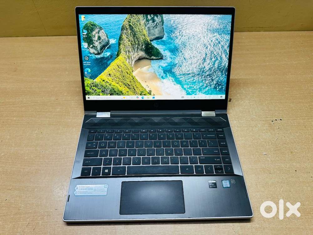 HP Pavilion 2 in 1 Touchscreen x360  Laptop(Core i3-8130U) 4 GB / 256