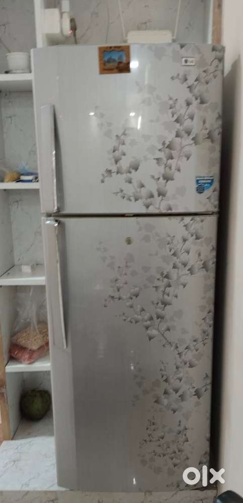 LG 290 Litre Fridge – Grey Floral  Like New  Energy Efficient