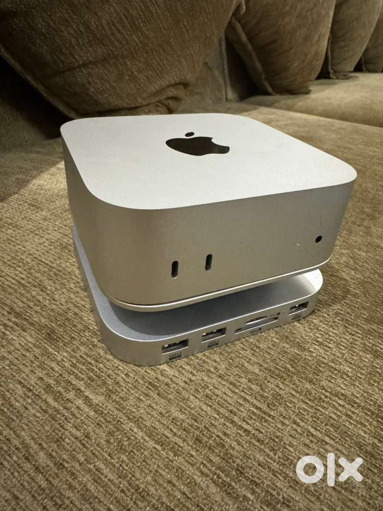 Apple Mac Mini M4 with Dock, 16Gb, 256Gb
