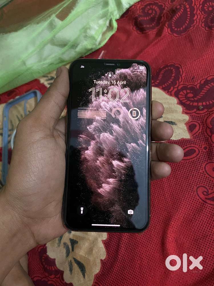 Iphone 11 Pro 256gb gold colour