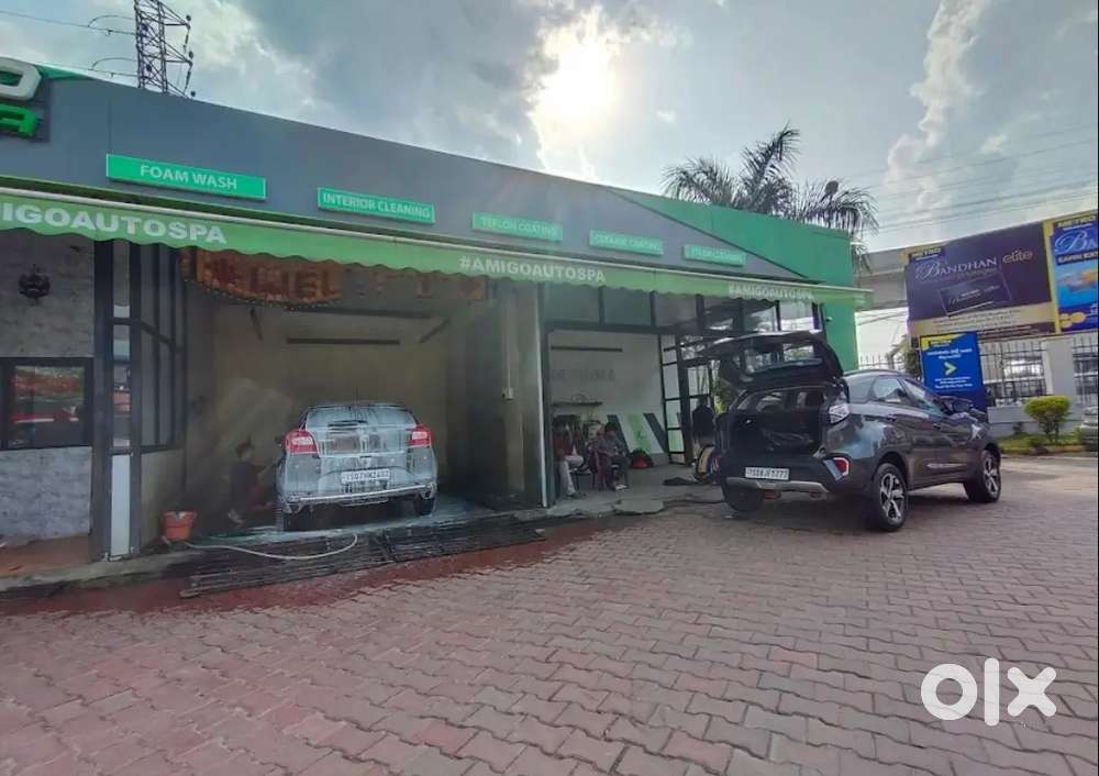 Car detailing studio