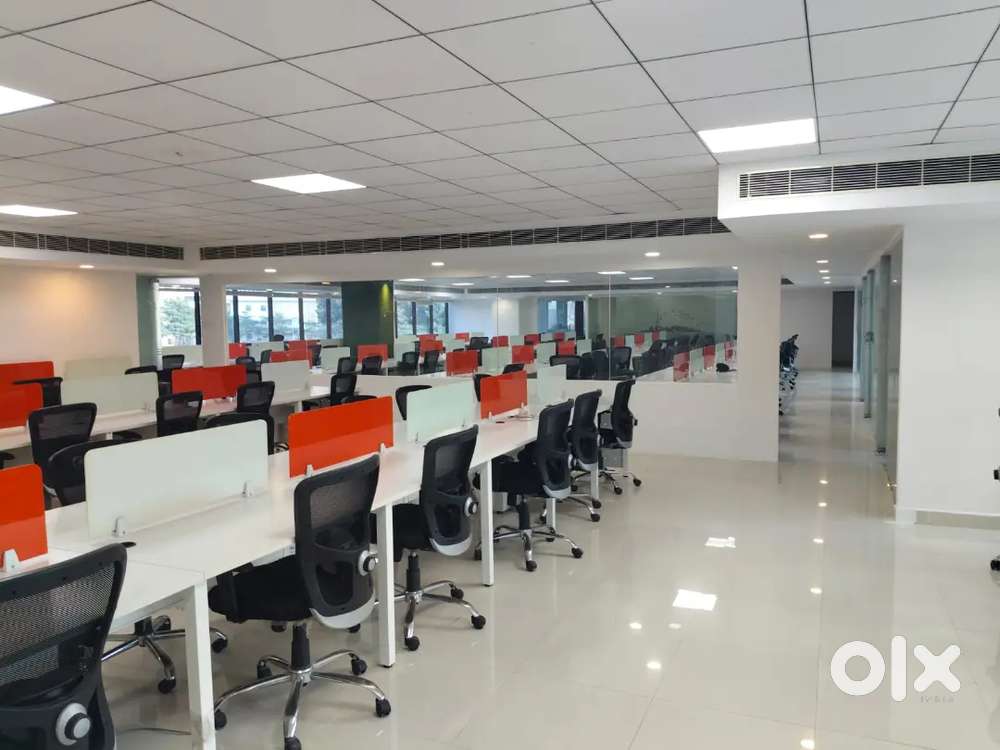 140 seater 6 cabin 1 conference plag n play office space for rent