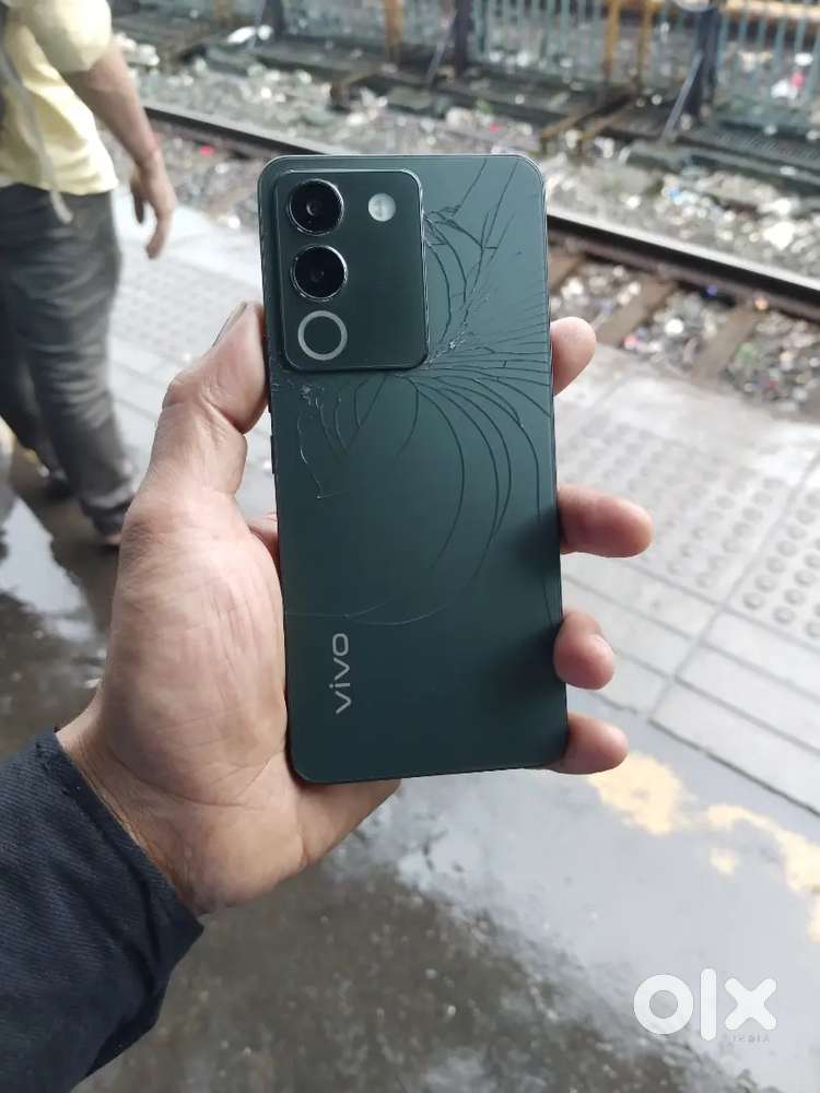 Vivo y200 5g 8/128 sell & exchange