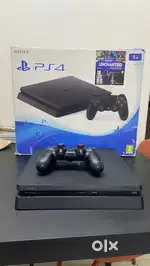 PS4 Slim 1 TB in mint condition