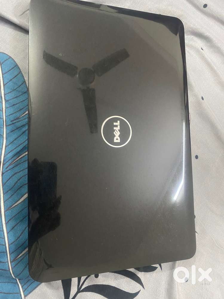 Laptop (Dell)
