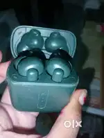 Airdopes 141 ear buds