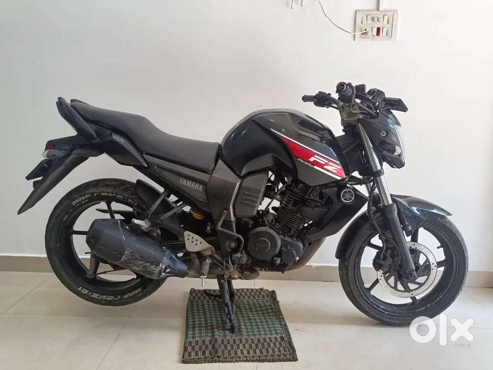 YAMAHA FZ 2015 MODEL SINGLE OWNER MINT CONDITION INSURANCE LIVE