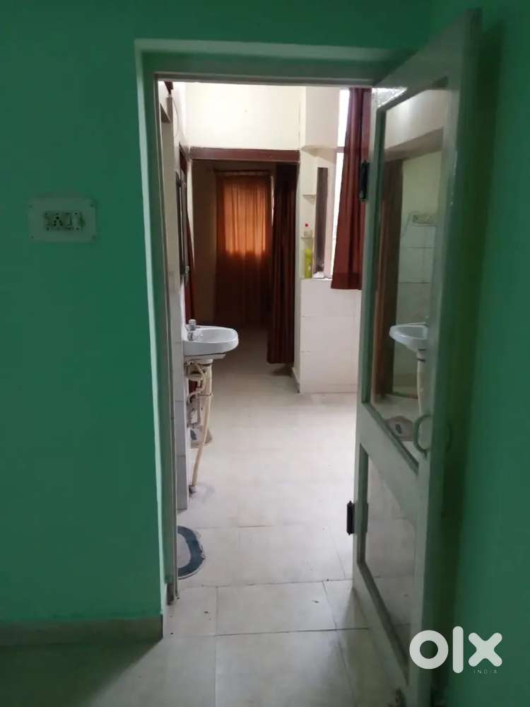 B road, MIG ground floor 3bhk 38 west facing park East facing