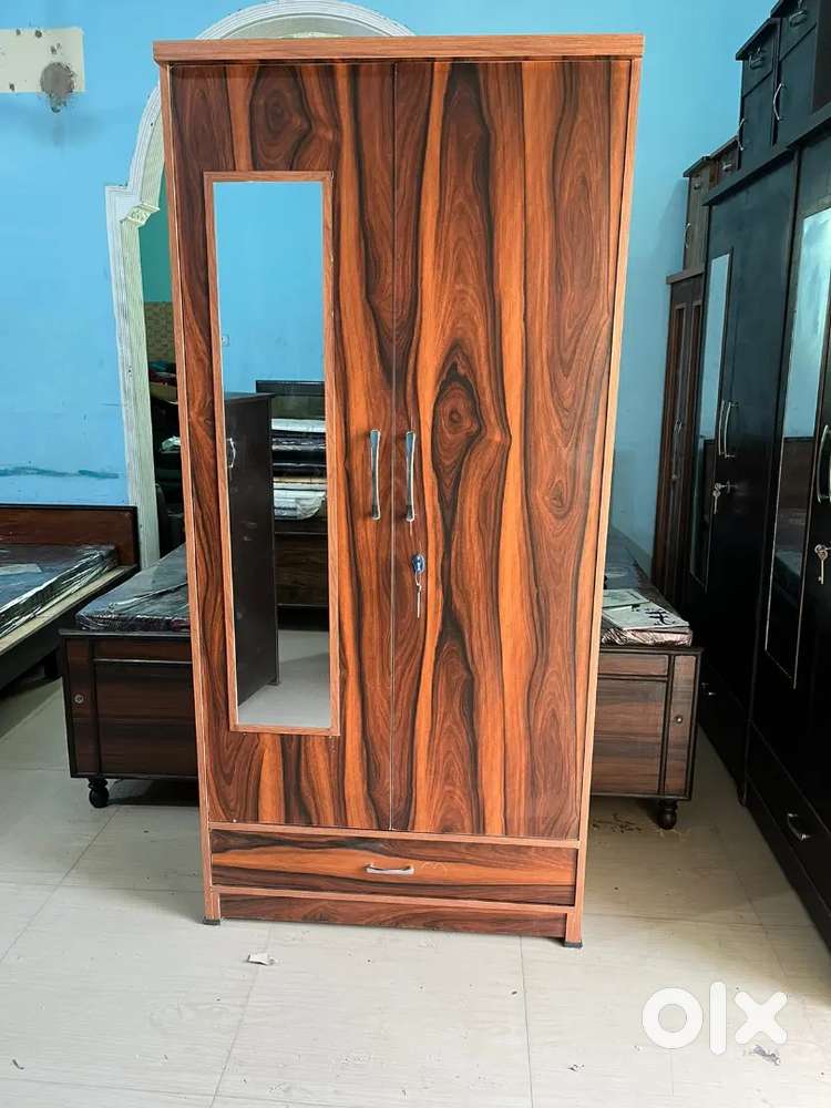 Wooden new unused alMirah 5.5 ft available