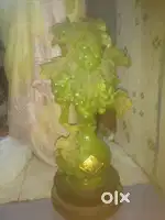 Show piece