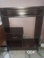 Computer Table for home use Price 1300 only
