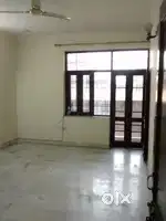 1 BHK Top floor with terrace, Lift 110 Gaz