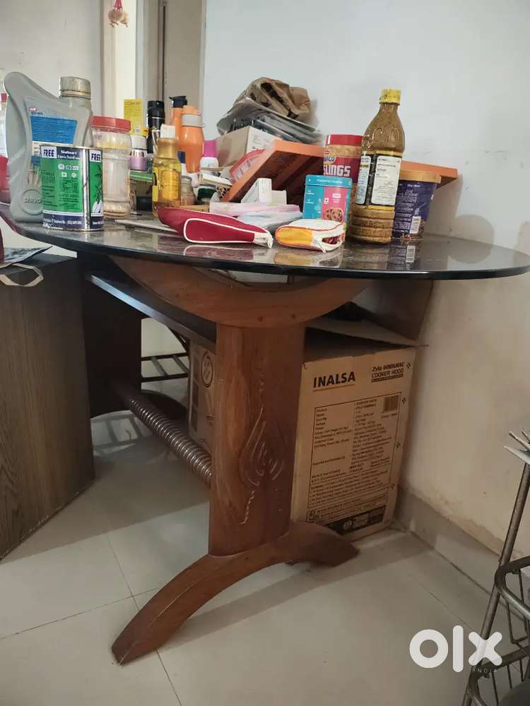 Dining table with 4 chairs