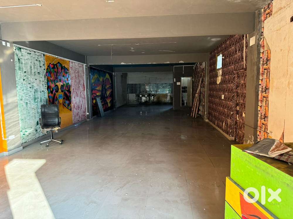 this is 1500 sqft semifurnishd office for rent in rajpur road