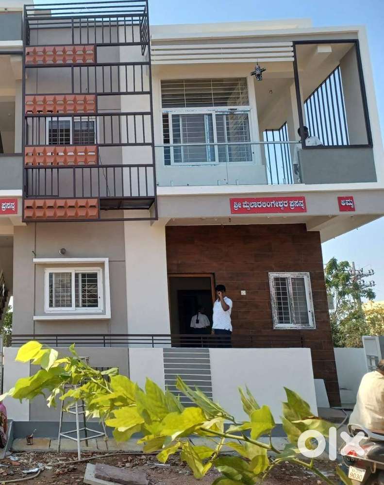 Duplex House For Rent