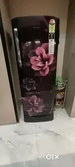 SAMSUNG Fridge 230 litre