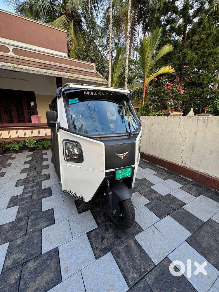 Montra electric